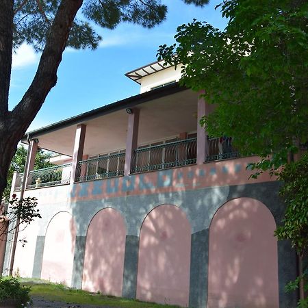 Hotel Pozzuolo Celle Ligure Exteriör bild